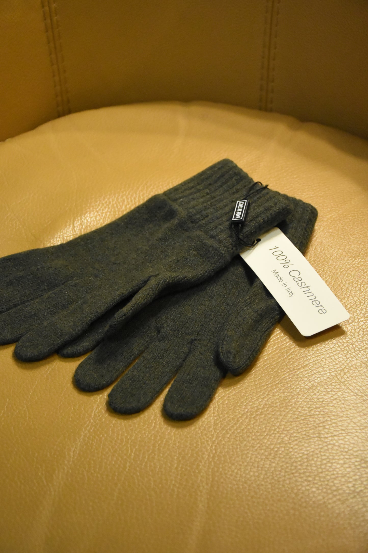 abbigliamento uomo guanti cashmere 100% stile eleganza