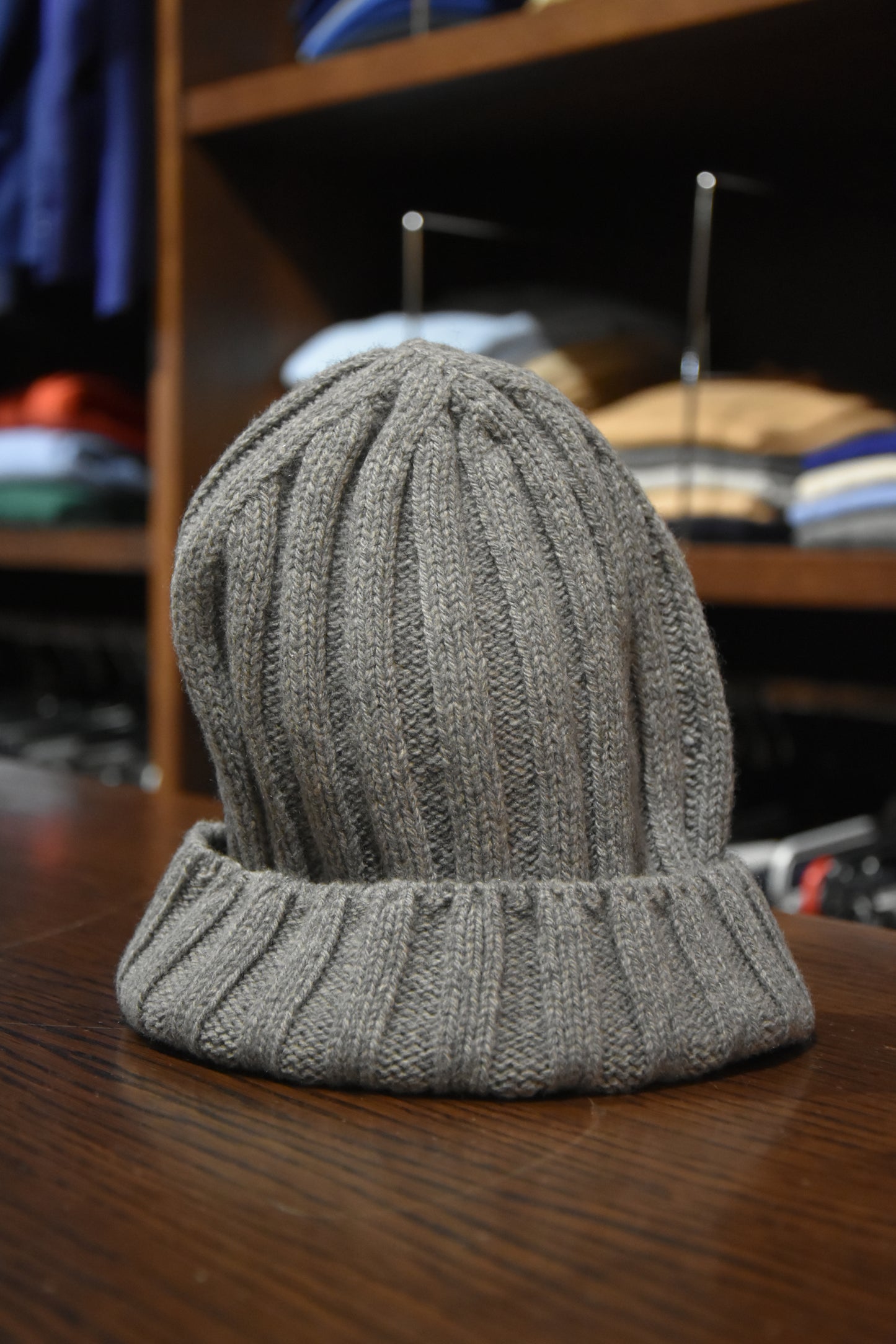 abbigliamento uomo esclusivo berretta cappello 100% cashmere coste inglesi lusso eleganza stile