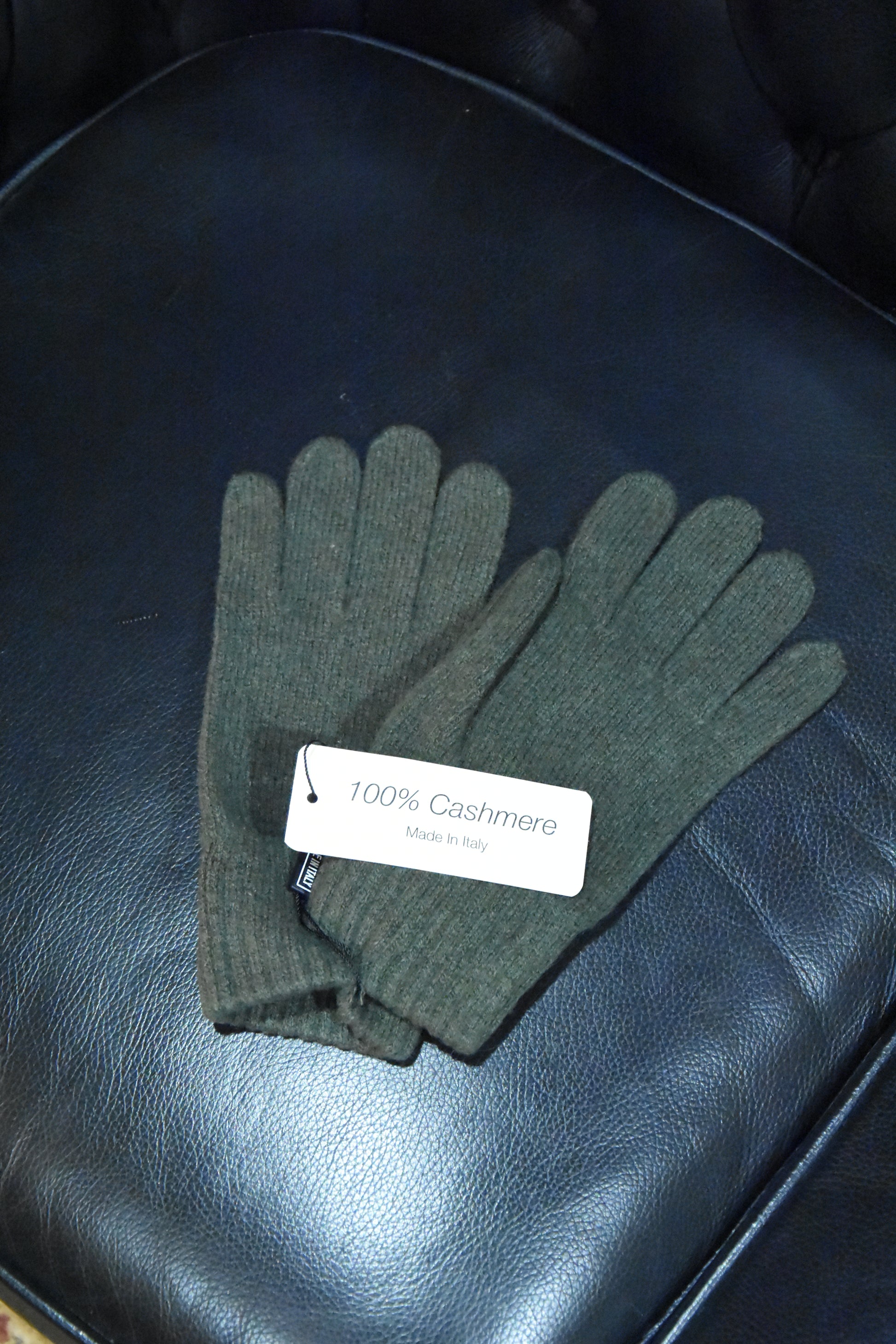abbigliamento uomo guanti cashmere 100%  stile eleganza